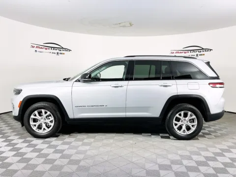 More photos of 2023 Jeep Grand Cherokee Limited at St. Marys CDJR, OH