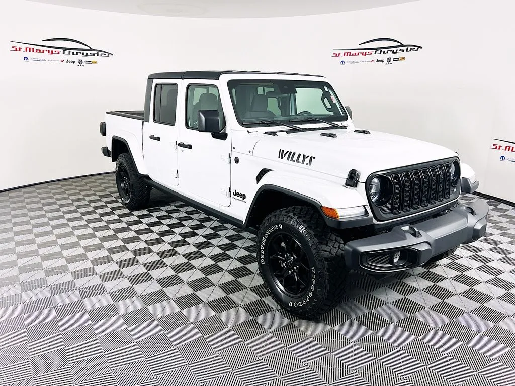 White 2024 Jeep Gladiator Willys for sale in Saint Marys, OH
