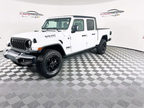 More photos of 2024 Jeep Gladiator Willys at St. Marys CDJR, OH