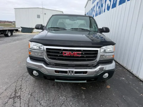 Photos of 2004 GMC Sierra 2500HD SLT for sale in Saint Marys, OH at St. Marys CDJR