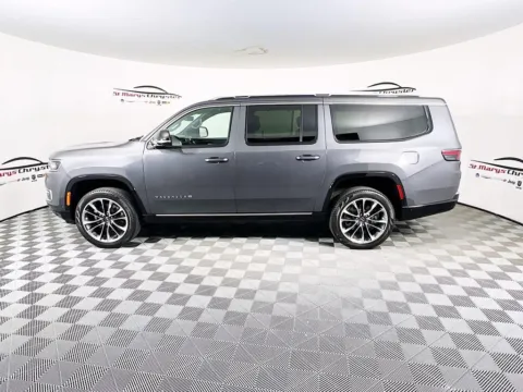 More photos of 2024 Jeep Wagoneer L Series III at St. Marys CDJR, OH