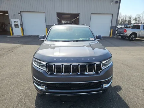 Photos of 2024 Jeep Wagoneer L Series III for sale in Saint Marys, OH at St. Marys CDJR