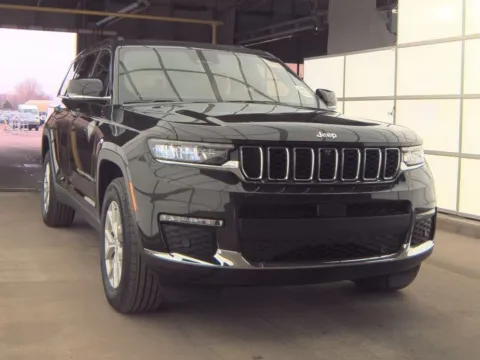 Green 2023 Jeep Grand Cherokee L Limited for sale in Saint Marys, OH