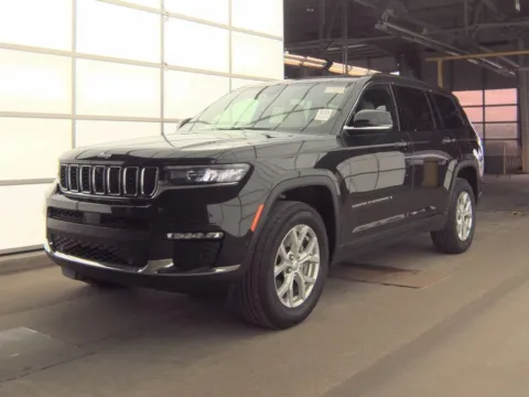 Another view of 2023 Jeep Grand Cherokee L Limited for sale in Saint Marys, OH at St. Marys CDJR