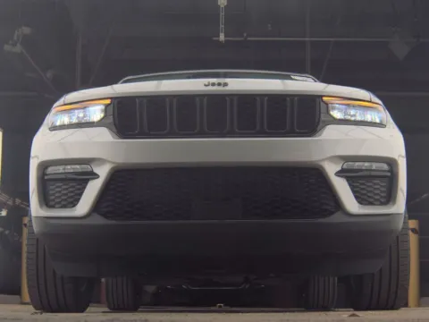 Another view of 2024 Jeep Grand Cherokee Limited for sale in Saint Marys, OH at St. Marys CDJR