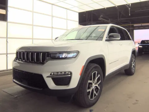 More photos of 2024 Jeep Grand Cherokee Limited at St. Marys CDJR, OH