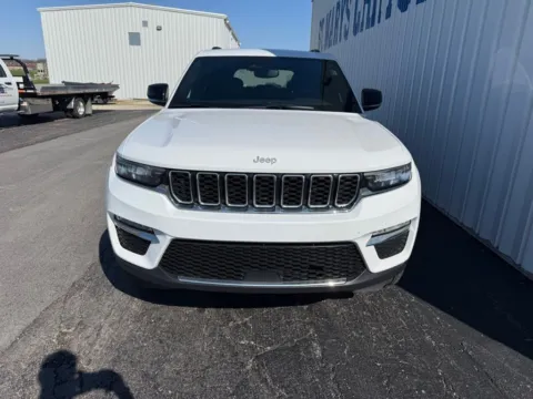Another view of 2024 Jeep Grand Cherokee Limited for sale in Saint Marys, OH at St. Marys CDJR