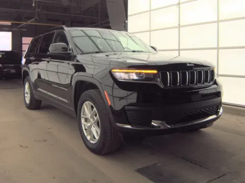 Black 2023 Jeep Grand Cherokee L Laredo for sale in Saint Marys, OH