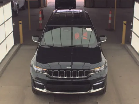 Another view of 2024 Jeep Grand Cherokee L Limited for sale in Saint Marys, OH at St. Marys CDJR