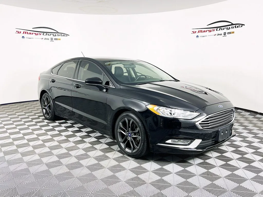 Black 2018 Ford Fusion SE for sale in Saint Marys, OH