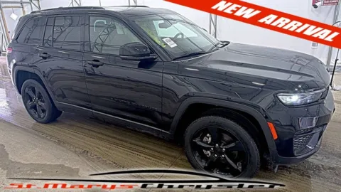 Black 2023 Jeep Grand Cherokee Altitude for sale in Saint Marys, OH