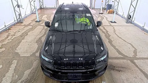 Photos of 2023 Jeep Grand Cherokee Altitude for sale in Saint Marys, OH at St. Marys CDJR