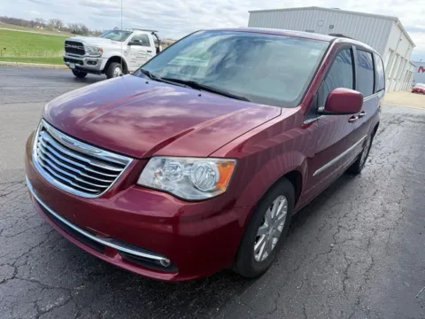 More photos of 2016 Chrysler Town & Country Touring at St. Marys CDJR, OH