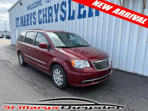Red 2016 Chrysler Town & Country Touring for sale in Saint Marys, OH