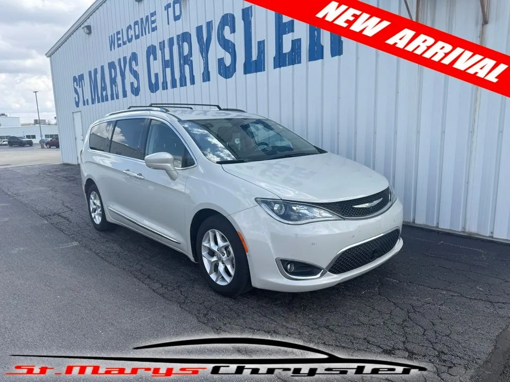Used 2017 Chrysler Pacifica Touring-L Plus with VIN 2C4RC1EG4HR622340 for sale in Saint Marys, OH