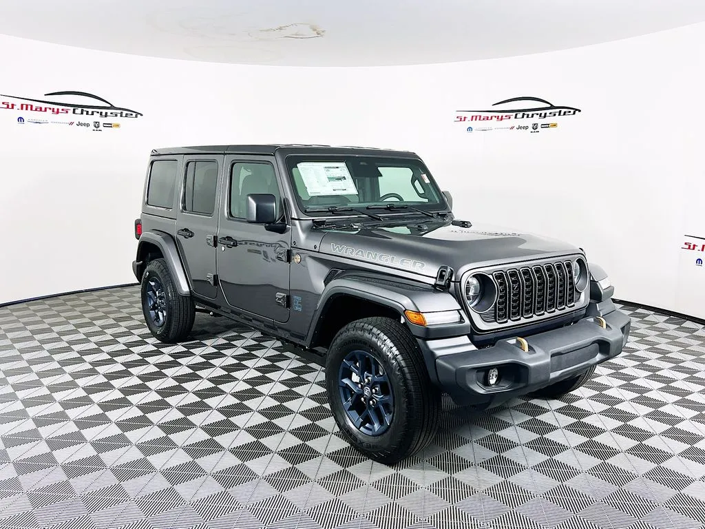 2026 Jeep Wrangler 85th Anniversary Edition's photo