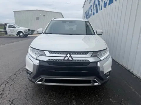 Another view of 2020 Mitsubishi Outlander SEL for sale in Saint Marys, OH at St. Marys CDJR