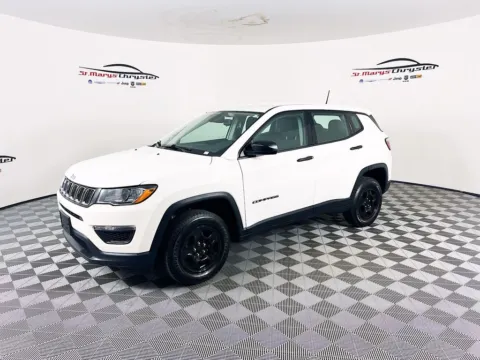More photos of 2019 Jeep Compass Sport at St. Marys CDJR, OH
