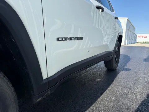 More photos of 2019 Jeep Compass Sport at St. Marys CDJR, OH