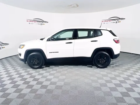 More photos of 2019 Jeep Compass Sport at St. Marys CDJR, OH