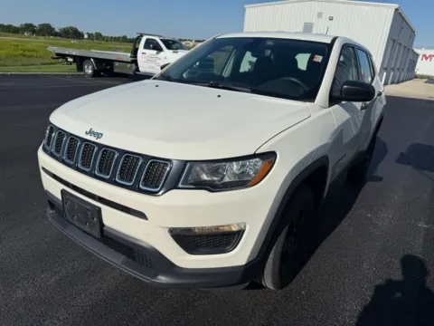 More photos of 2019 Jeep Compass Sport at St. Marys CDJR, OH
