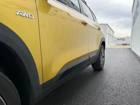More photos of 2021 Kia Seltos S at St. Marys CDJR, OH