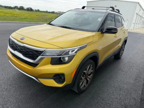 More photos of 2021 Kia Seltos S at St. Marys CDJR, OH