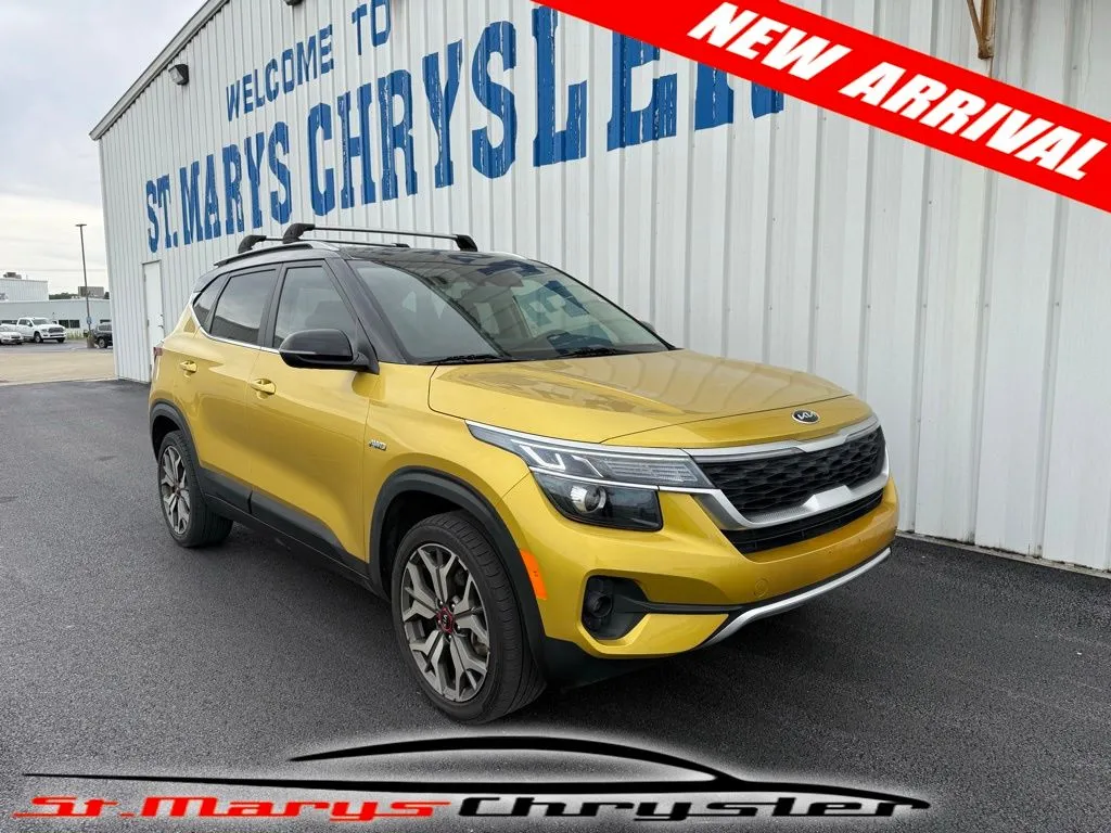 Yellow 2021 Kia Seltos S for sale in Saint Marys, OH