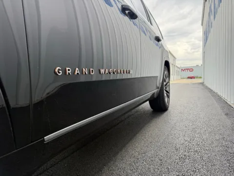 More photos of 2023 Jeep Grand Wagoneer L Series III at St. Marys CDJR, OH