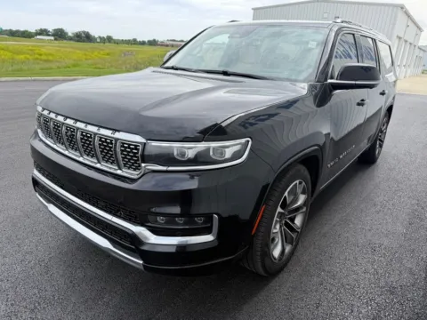 More photos of 2023 Jeep Grand Wagoneer L Series III at St. Marys CDJR, OH