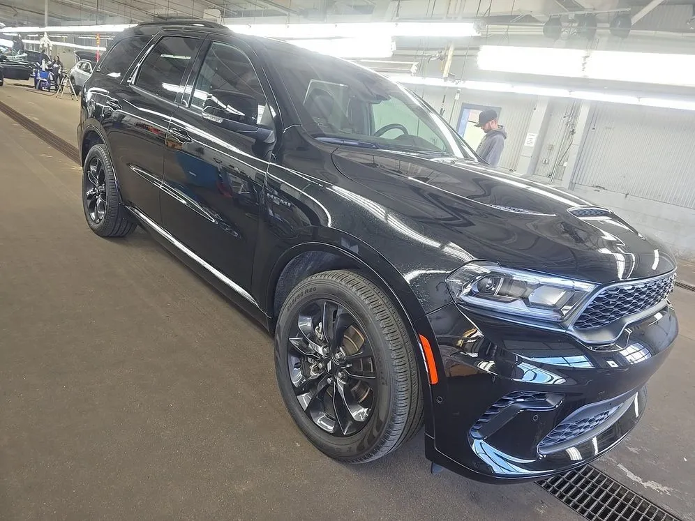2025 Dodge Durango R/T Plus AWD's photo
