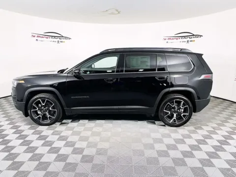 More photos of 2026 Jeep Cherokee Overland at St. Marys CDJR, OH