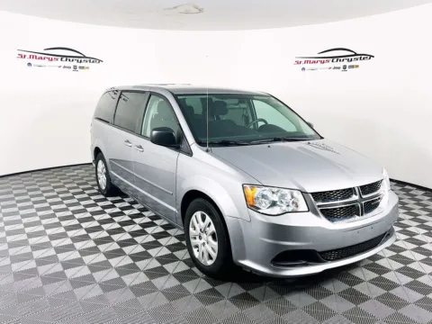 Silver 2016 Dodge Grand Caravan SE for sale in Saint Marys, OH