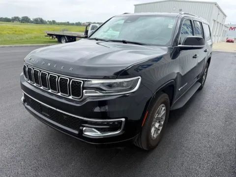 More photos of 2024 Jeep Wagoneer L at St. Marys CDJR, OH