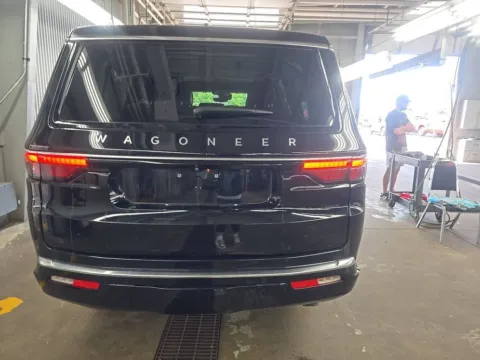 More photos of 2024 Jeep Wagoneer L at St. Marys CDJR, OH