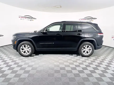 More photos of 2023 Jeep Grand Cherokee Limited at St. Marys CDJR, OH