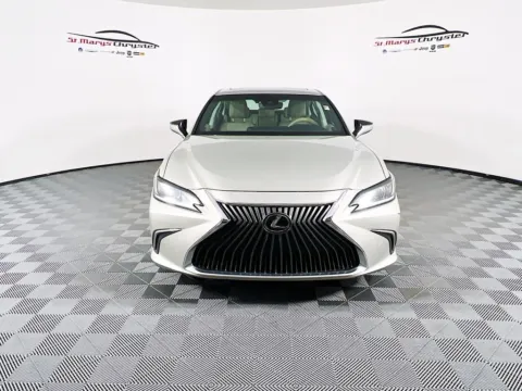 Another view of 2021 Lexus ES 250 for sale in Saint Marys, OH at St. Marys CDJR