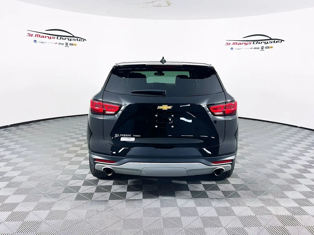 2025 Chevrolet Blazer 2LT - Photo 7