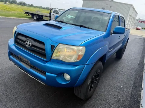 More photos of 2007 Toyota Tacoma at St. Marys CDJR, OH