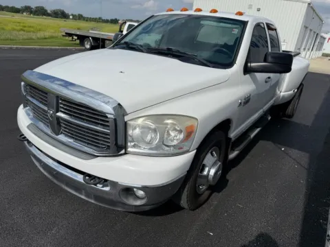More photos of 2009 Dodge Ram 3500 SLT at St. Marys CDJR, OH