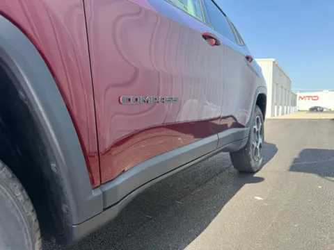 More photos of 2022 Jeep Compass Trailhawk at St. Marys CDJR, OH