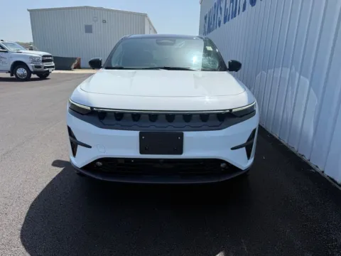 Another view of 2024 Jeep Wagoneer S Launch Edition for sale in Saint Marys, OH at St. Marys CDJR