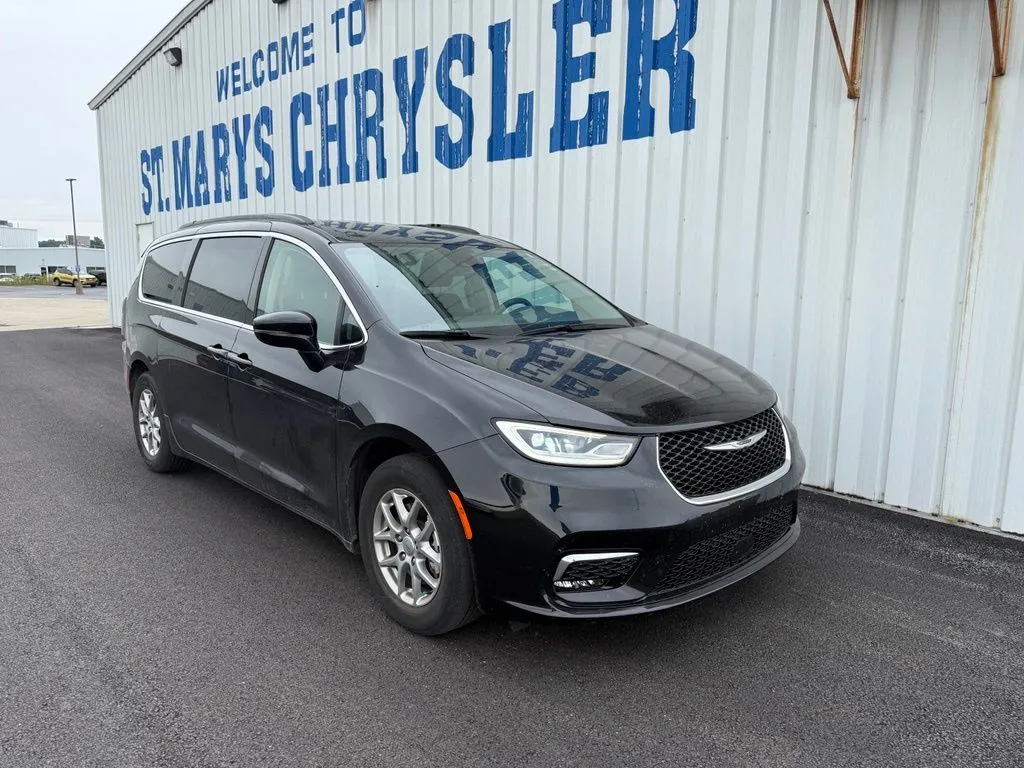Black 2021 Chrysler Pacifica Touring for sale in Saint Marys, OH