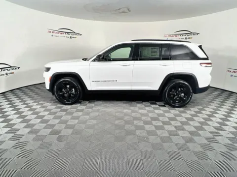 More photos of 2026 Jeep Grand Cherokee Limited at St. Marys CDJR, OH