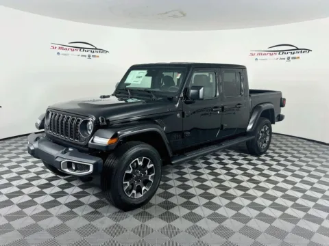 More photos of 2026 Jeep Gladiator Sahara at St. Marys CDJR, OH