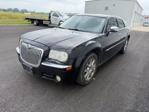 More photos of 2009 Chrysler 300C at St. Marys CDJR, OH