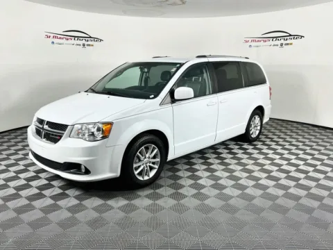 More photos of 2018 Dodge Grand Caravan SXT at St. Marys CDJR, OH