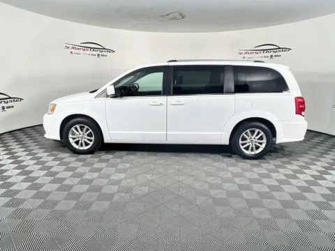 More photos of 2018 Dodge Grand Caravan SXT at St. Marys CDJR, OH