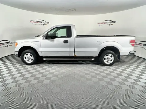 More photos of 2009 Ford F-150 XL at St. Marys CDJR, OH