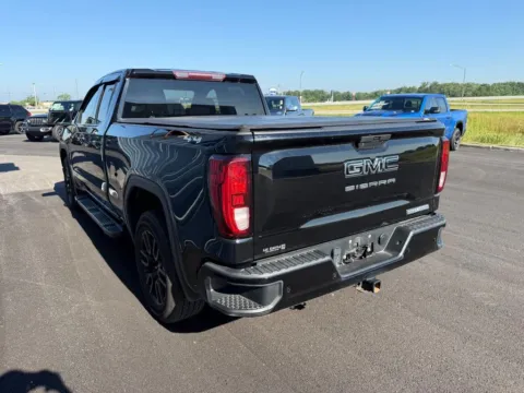More photos of 2021 GMC Sierra 1500 Elevation at St. Marys CDJR, OH